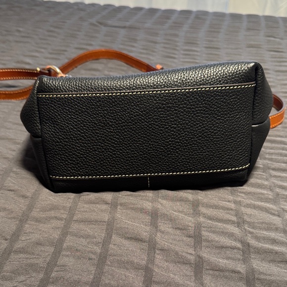Dooney & Bourke pebble grain Alyssa Crossbody - Picture 8 of 13